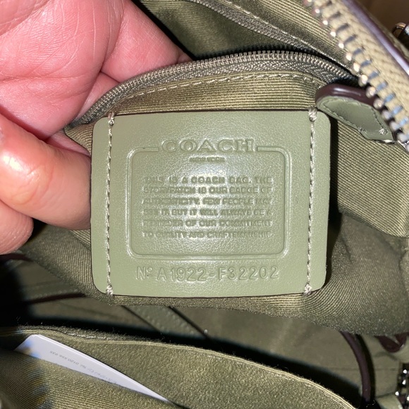 Coach Bennett Satchel - Picture 2 of 3